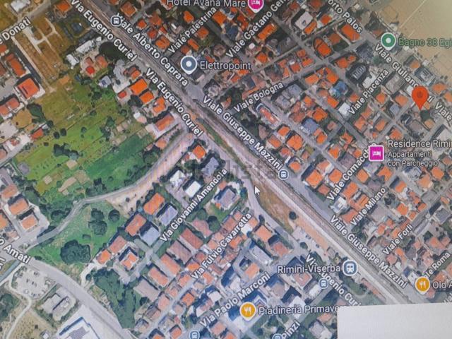 Villetta indipendente in vendita di 220 m² in Viale Milano