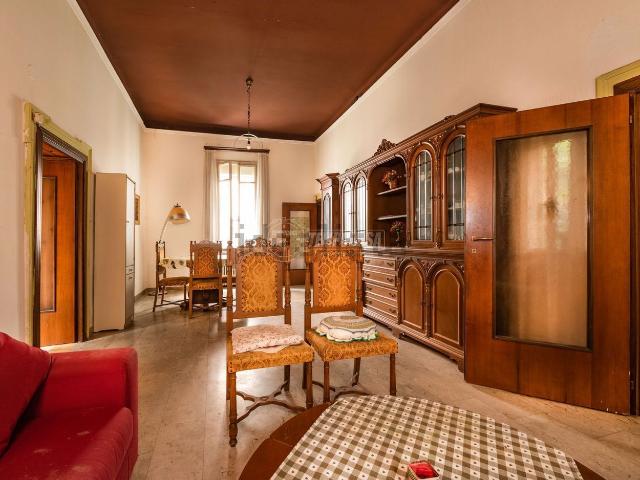 Villetta indipendente in vendita di 220 m² in Viale Nino Bixio