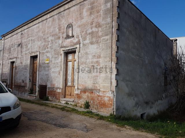 Villetta indipendente in vendita di 220 m² in Vico salento
