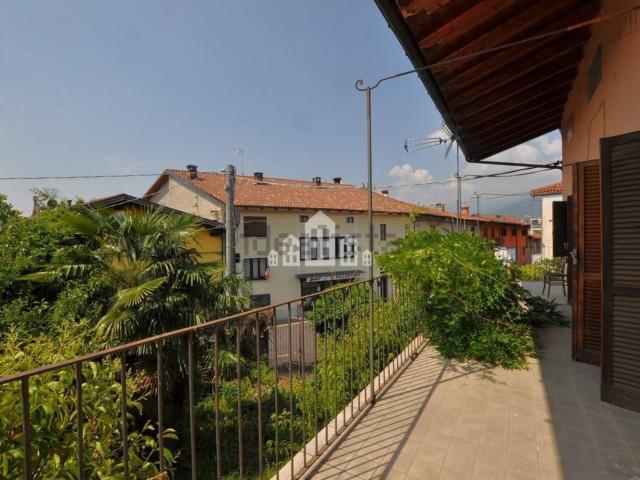 Villetta indipendente in vendita di 220 m² in Frazione Spineto, 6