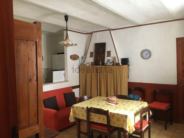 Villetta indipendente in vendita di 220 m² in Località Lago