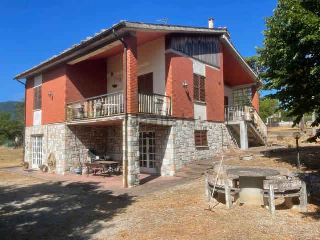 Villetta indipendente in vendita di 220 m² in Località Sodo, 5
