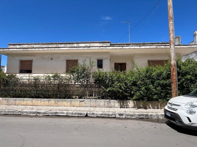 Villetta indipendente in vendita di 220 m² in Piazza Vittoria, 67