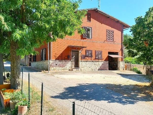 Villetta indipendente in vendita di 220 m² in Strada di San Giovanni