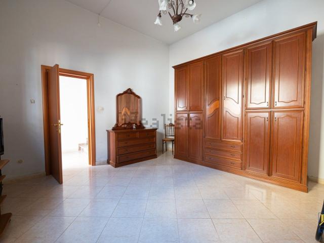 Villetta indipendente in vendita di 221 m² in Via Gaetano Salvemini, 52