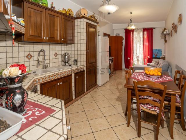 Villetta indipendente in vendita di 221 m² in Via VIII Traversa