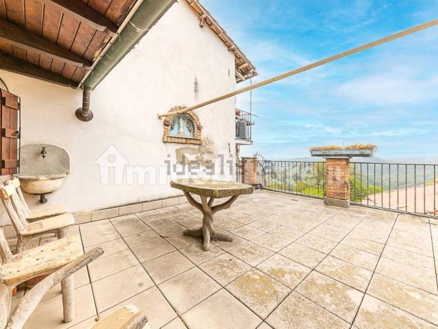 Villetta indipendente in vendita di 221 m² in Piazza Statuto, 1