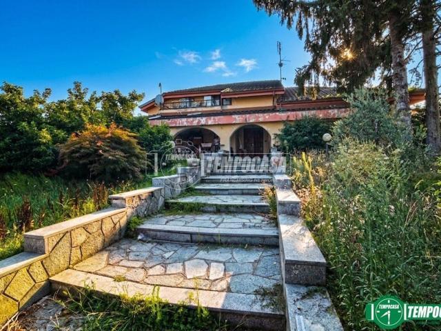 Villetta indipendente in vendita di 222 m² in Località Vauda, 11