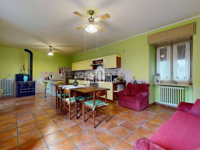 Villetta indipendente in vendita di 223 m² in Via Ripari, 21