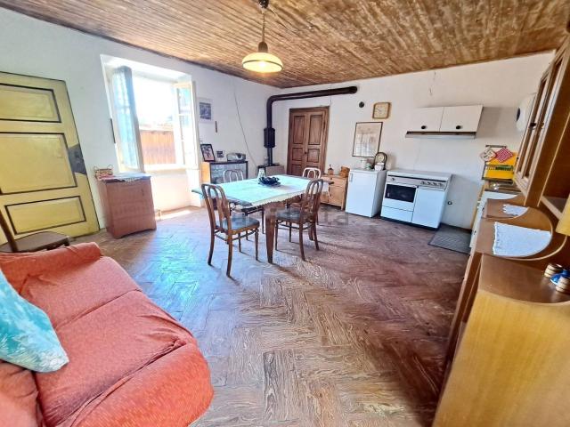 Villetta indipendente in vendita di 223 m² in Via Vittorio Veneto