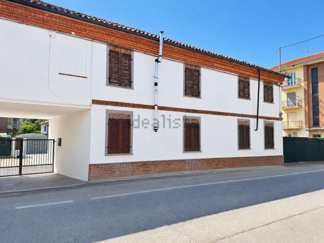 Villetta indipendente in vendita di 223 m² in Frazione Quarto Inferiore