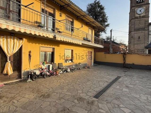 Villetta indipendente in vendita di 224 m² in Via Vittorio Alfieri, 44
