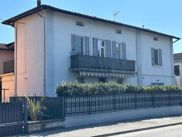 Villetta indipendente in vendita di 348 m²