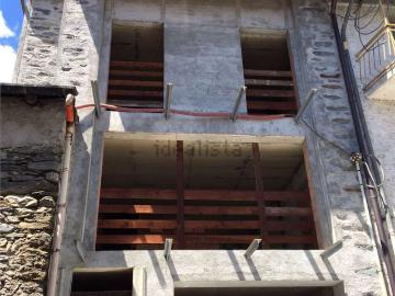 Villetta indipendente in vendita di 225 m² in Via Coloredo