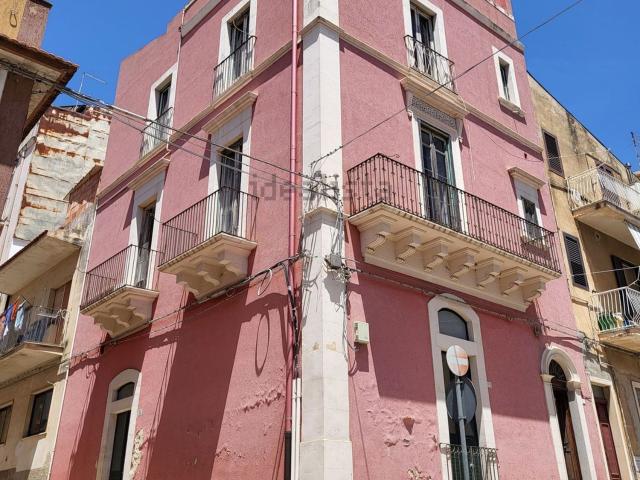 Villetta indipendente in vendita di 225 m² in Via Gen. S. Scrofani, 197