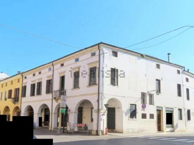 Villetta indipendente in vendita di 225 m² in Via Giacomo Matteotti