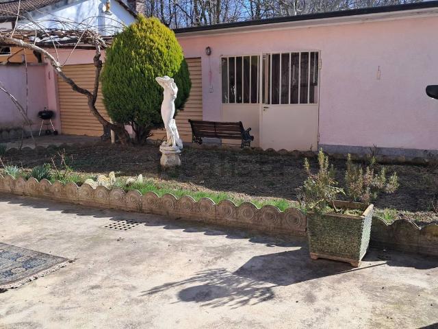Villetta indipendente in vendita di 225 m² in Via del Bastione, 6