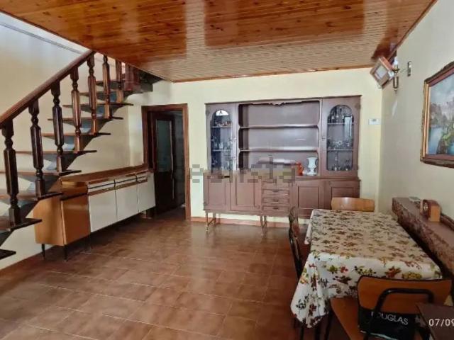 Villetta indipendente in vendita di 225 m² in Via della Beata Cristina