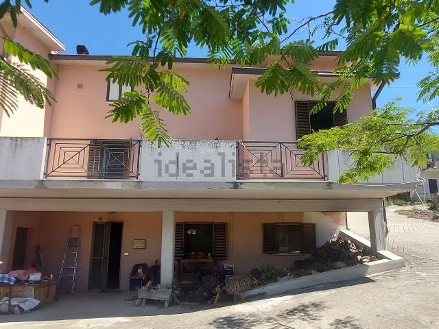 Villetta indipendente in vendita di 225 m² in Via Soringello, 15
