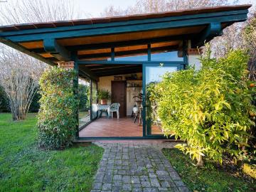 Villetta indipendente in vendita di 225 m² in Via Sardegna