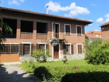 Villetta indipendente in vendita di 225 m² in Via Piave, 13