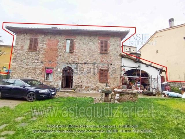 Villetta indipendente in vendita di 226 m² in Via Giacomo Matteotti, 19