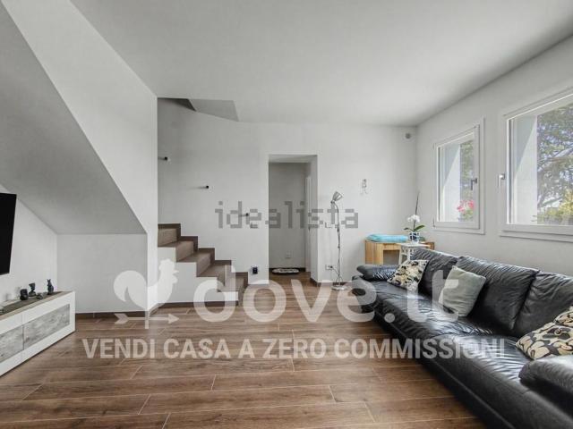 Villetta indipendente in vendita di 227 m² in Via Carpana, 2196