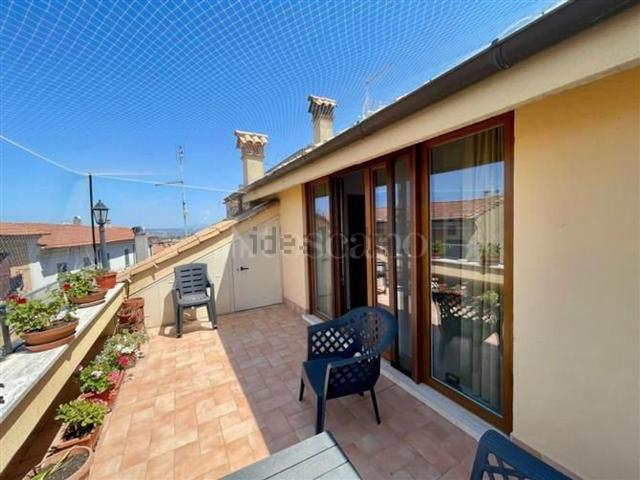 Villetta indipendente in vendita di 227 m² in Piazza Alessandro Manzoni