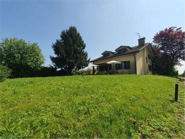 Villetta indipendente in vendita di 2283 m²