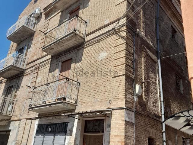 Villetta indipendente in vendita di 228 m² in Via Giovannella del Borgo, 38
