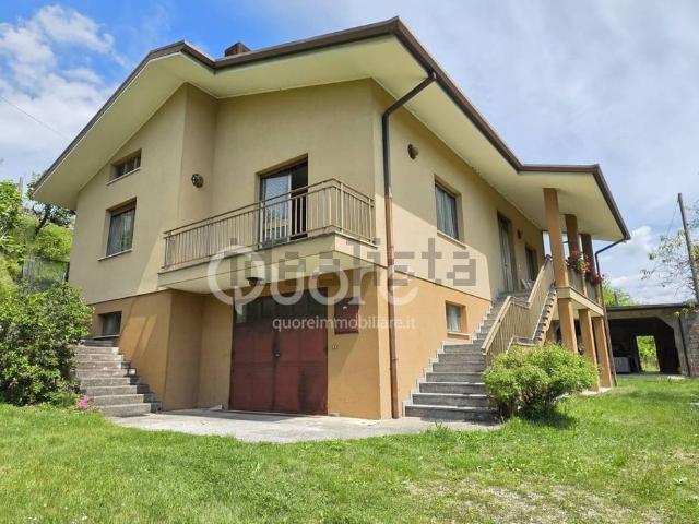 Villetta indipendente in vendita di 229 m² in Via Bosso, 7