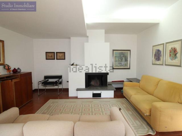 Villetta indipendente in vendita di 229 m² in Via Barchi, 29