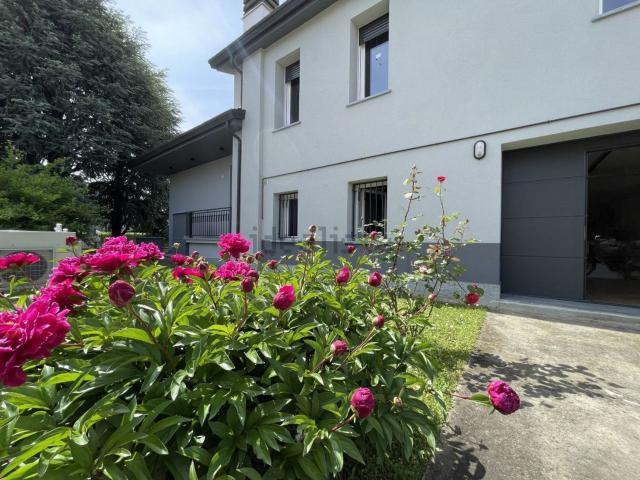 Villetta indipendente in vendita di 230 m²