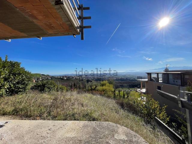 Villetta indipendente in vendita di 230 m²