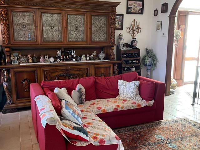 Villetta indipendente in vendita di 230 m²