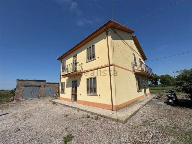 Villetta indipendente in vendita di 230 m² in Via Ruffetta
