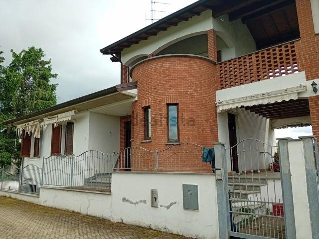 Villetta indipendente in vendita di 230 m²
