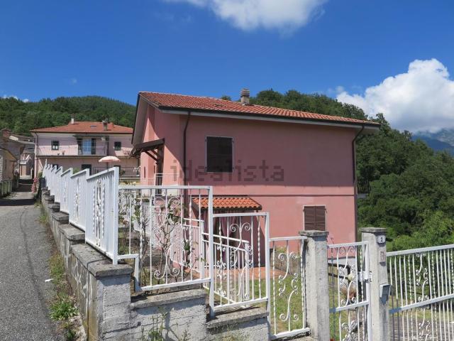 Villetta indipendente in vendita di 230 m²