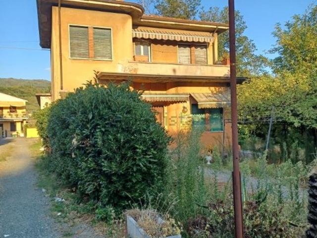 Villetta indipendente in vendita di 230 m²