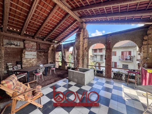 Villetta indipendente in vendita di 230 m² in Via Campalvero, 4
