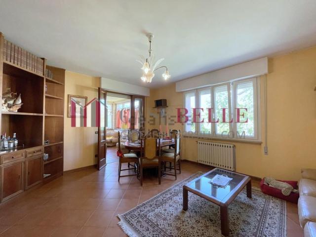 Villetta indipendente in vendita di 230 m² in Via Chelini