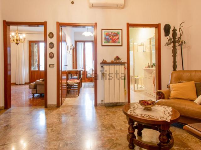 Villetta indipendente in vendita di 230 m² in Via Chiarina Rosatelli Chiti