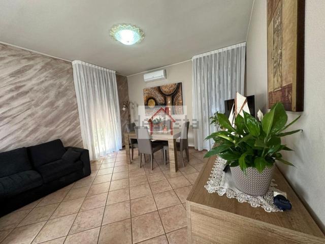 Villetta indipendente in vendita di 230 m² in Via Dalmazia, 31
