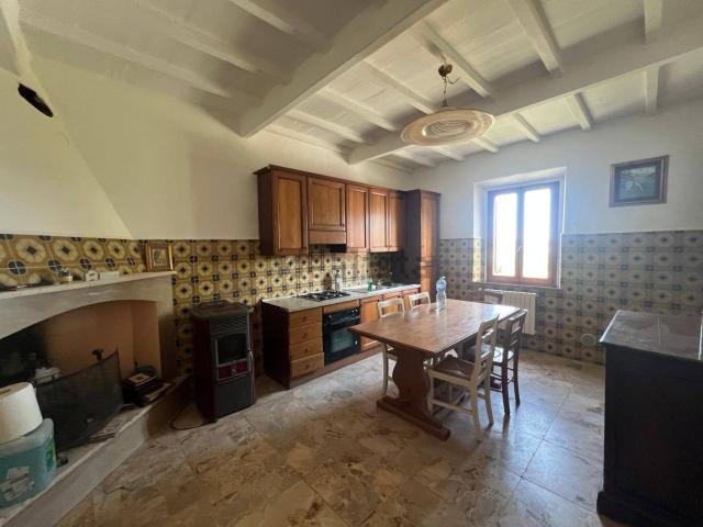 Villetta indipendente in vendita di 230 m² in Via del Pian del Pruno, 1
