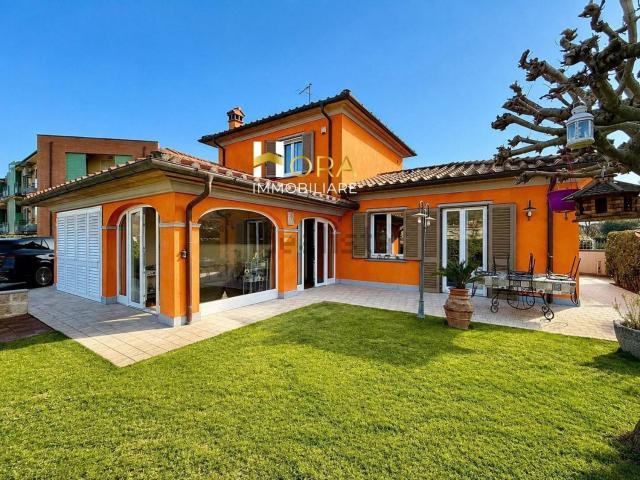 Villetta indipendente in vendita di 230 m² in Via di Selvatana, 260