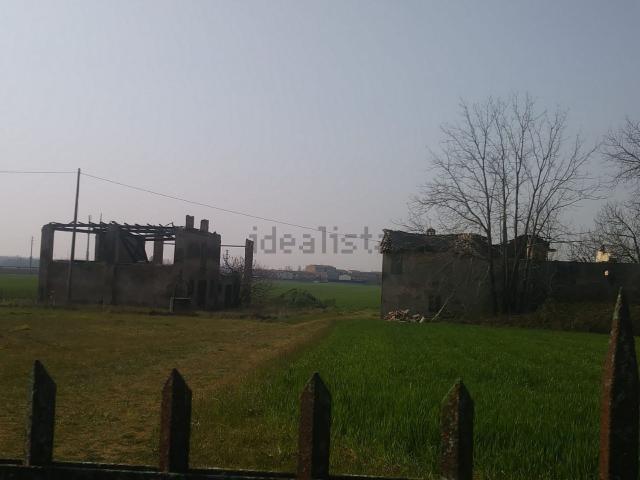 Villetta indipendente in vendita di 230 m² in Via Fiume Vecchio