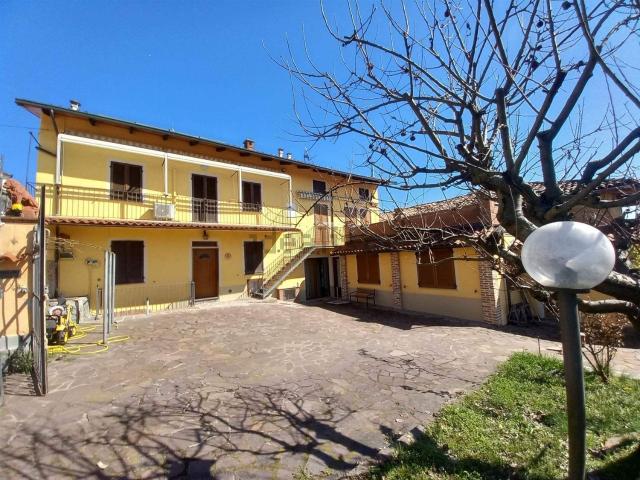 Villetta indipendente in vendita di 230 m² in Via Ippolita Polledro