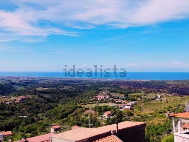 Villetta indipendente in vendita di 230 m² in Via Piano, 38