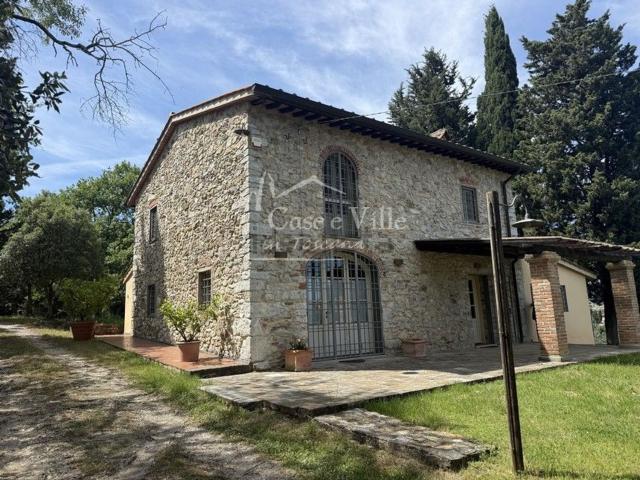 Villetta indipendente in vendita di 230 m² in Via Rigoccioli, 46