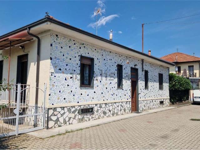 Villetta indipendente in vendita di 230 m² in Via Torino Pianezza, 51
